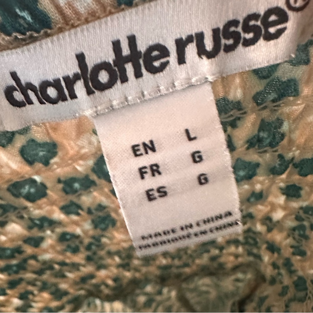 Dress - Picture 3 of 3